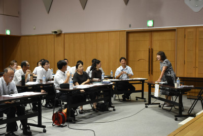秋田先生講演会写真(2)