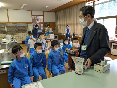 PXL_20251114_010223823