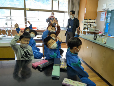 PXL_20251114_010446811