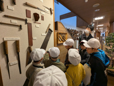 PXL_20251203_011008557