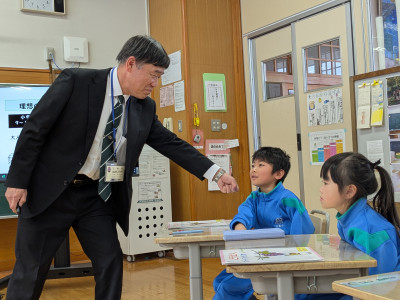 PXL_20251212_011344380